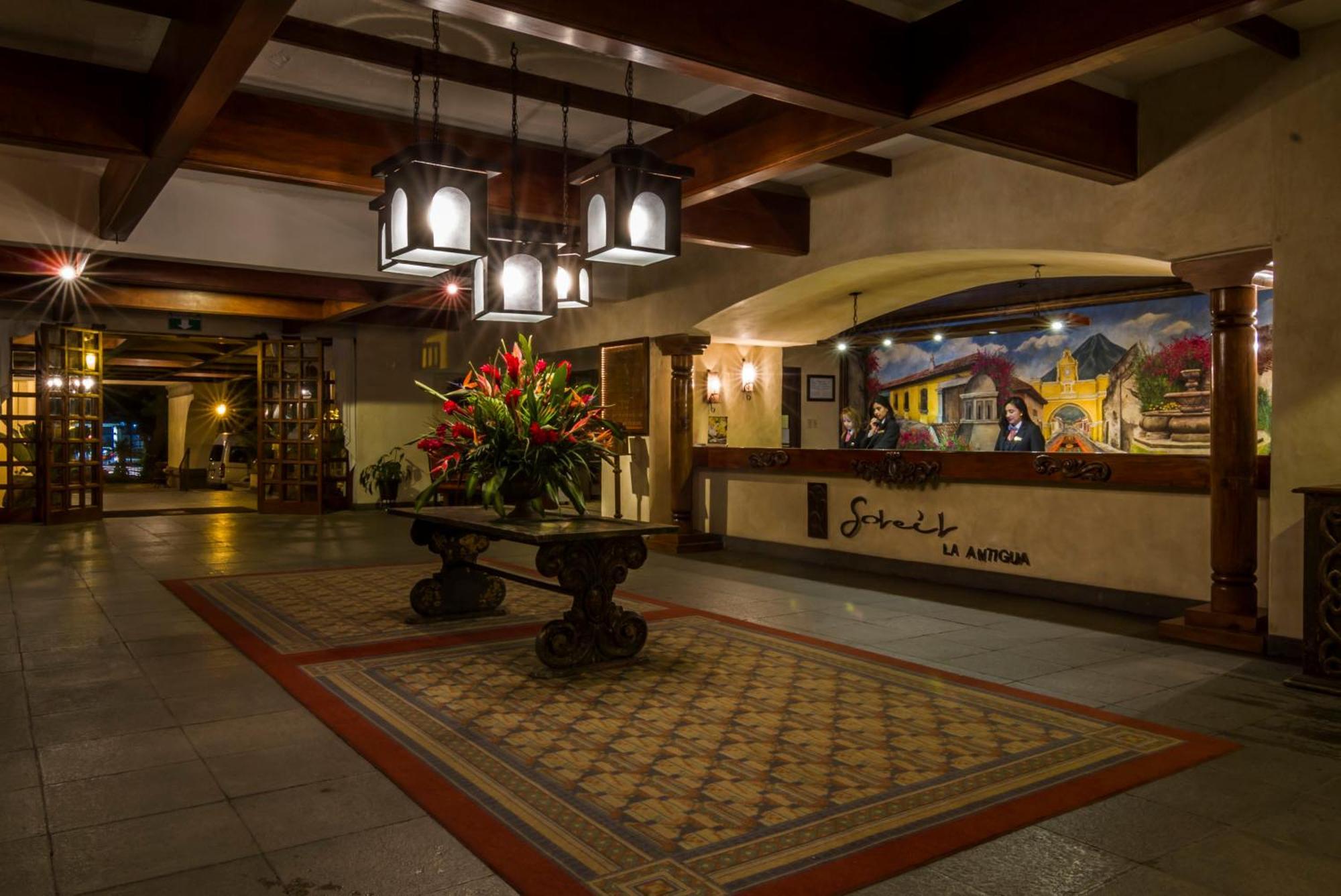 Hotel Soleil La Antigua Extérieur photo